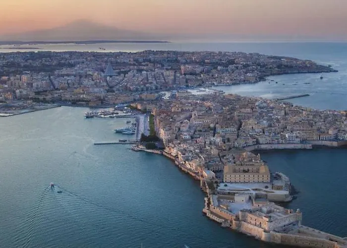 Cortile Davi In Ortigia Syracuse